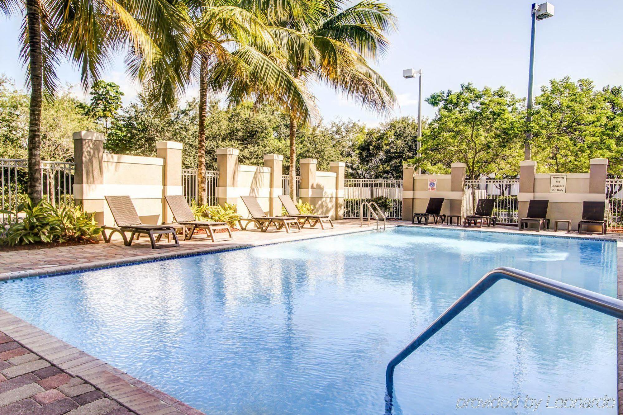 Hampton Inn Weston Fort Lauderdale Exterior foto